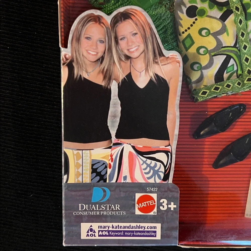 VINTAGE MARY-KATE & ASHLEY doll Fashion pack MATTEL Y2K 2002 New In BOX!! - Picture 7 of 17